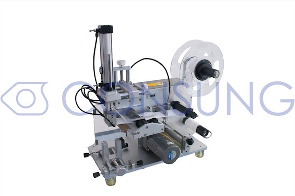 Cabling flag labeling machine